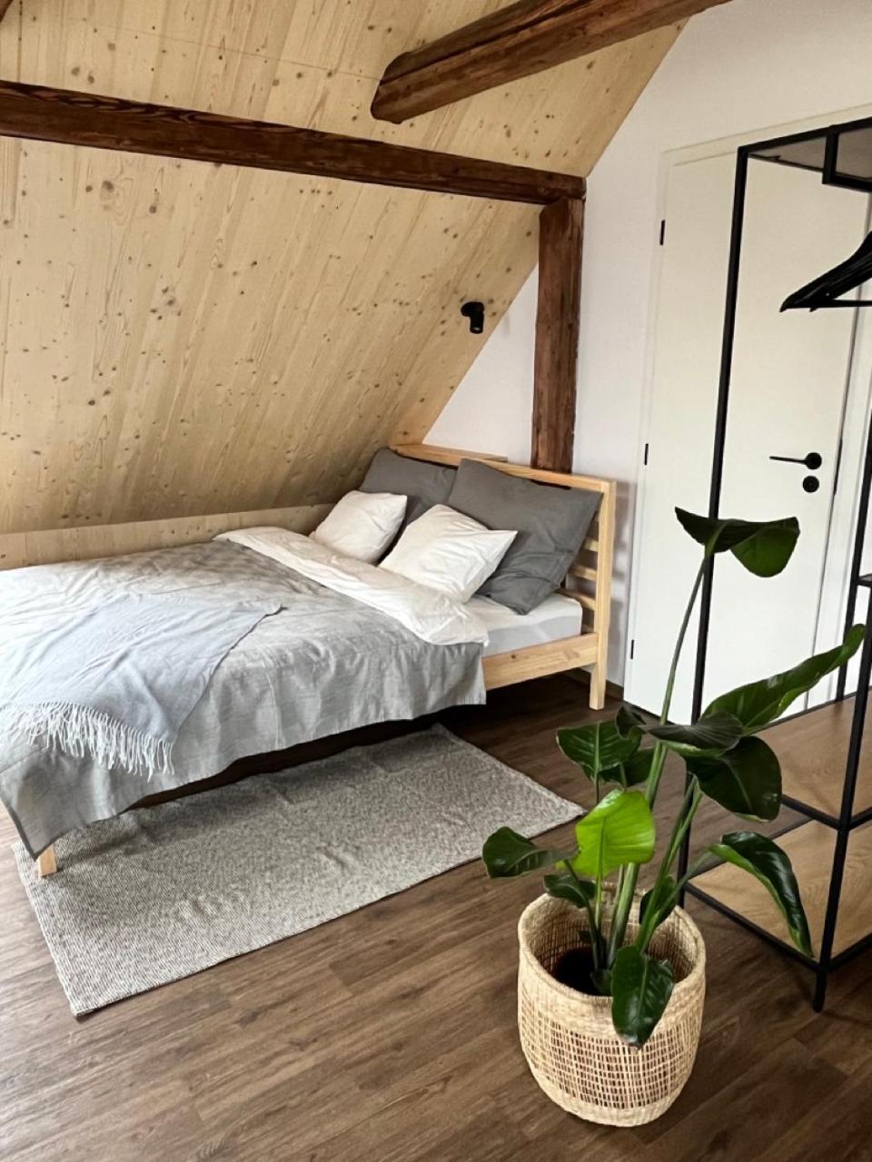 Sanky Apartmany ลิเบอเรซ ภายนอก รูปภาพ