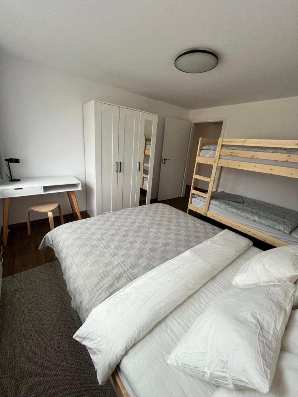 Sanky Apartmany ลิเบอเรซ ภายนอก รูปภาพ